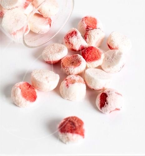 Клубника сублимированная Шарики в йогурте 25 г 00040